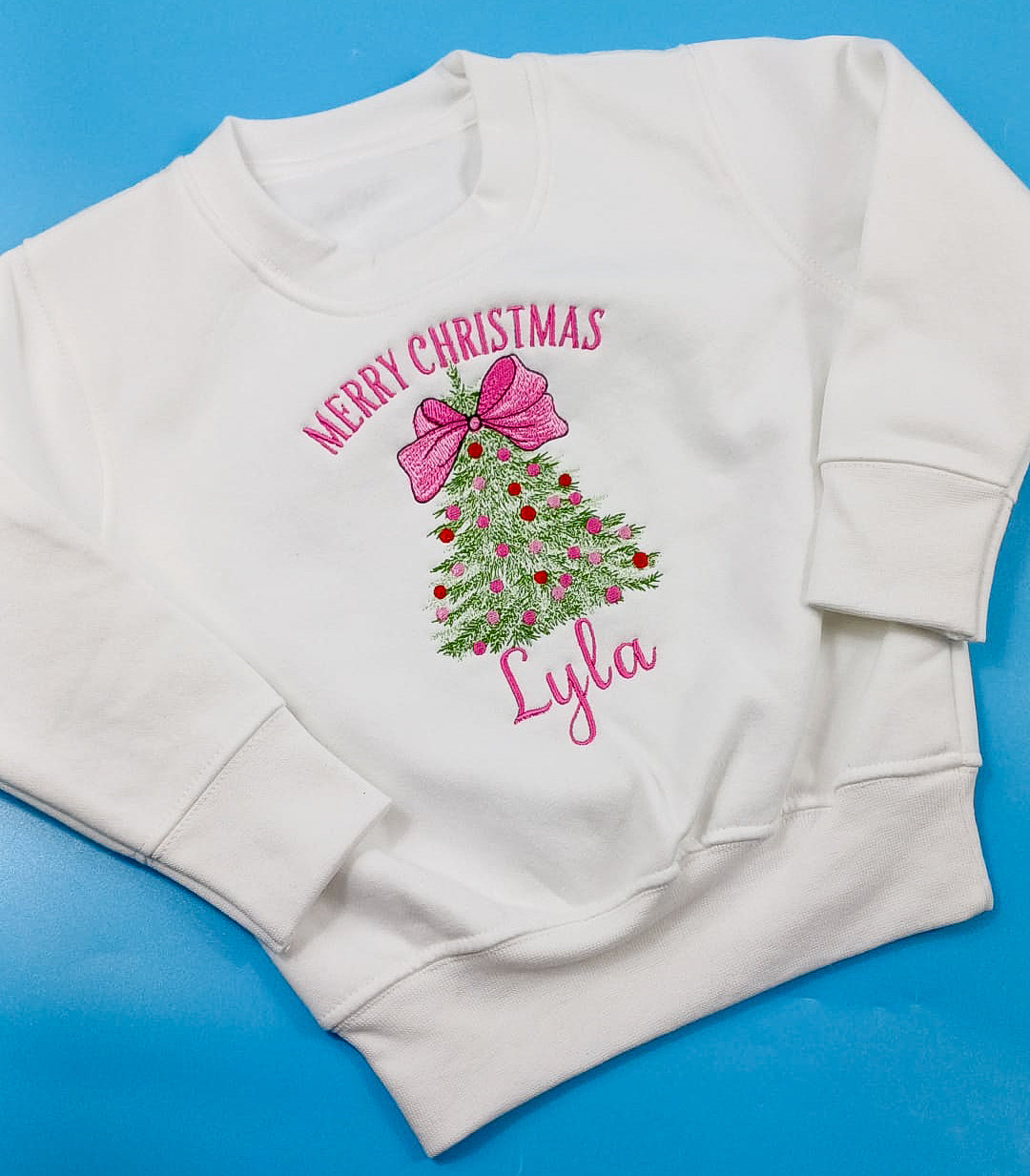 Bow Christmas Tree Design