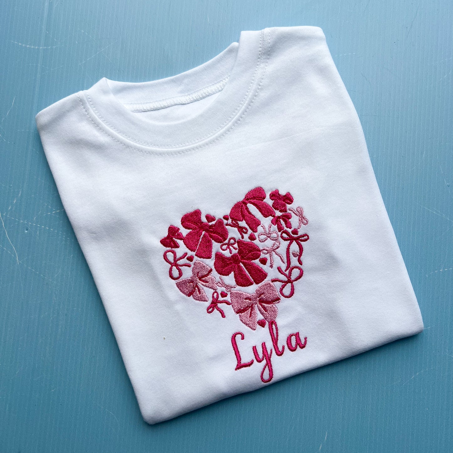 Bow Heart T-Shirt/Sweatshirt