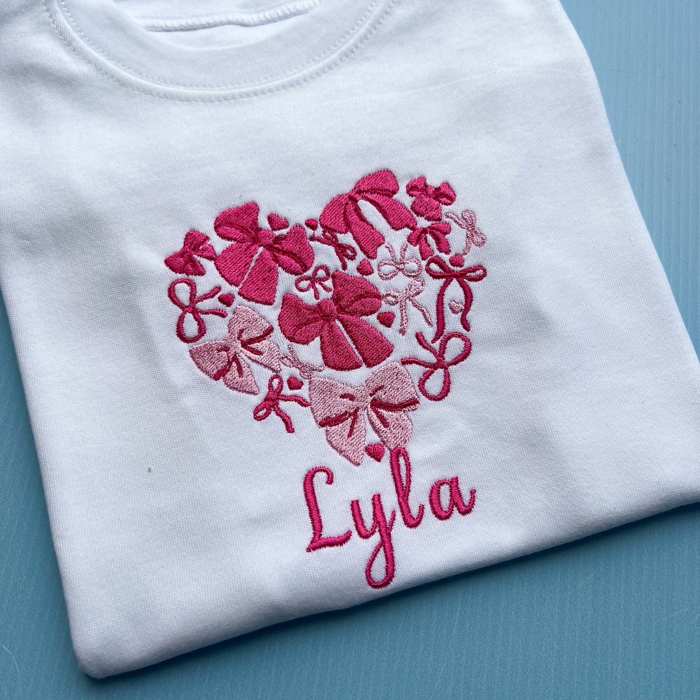 Bow Heart T-Shirt/Sweatshirt