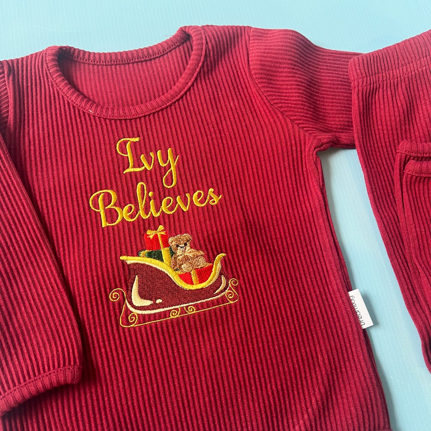 Burgundy Loungeset with Sleigh Design